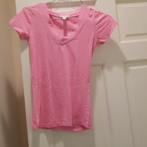 Pink v neck t shirt M